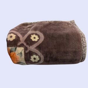 Eskimo Platinum Luxury Raschel Mink Blanket – Deep Plum Floral – Heavy Plush